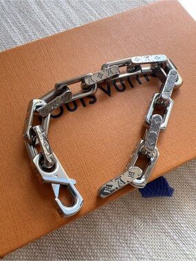 Louis Vuitton Metal Monogram Chain Bracelet Silver